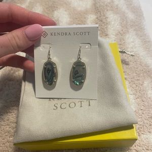 Kendra Scott Elle Gold Drop Earrings